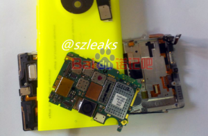 Parte trasera del Lumia McLaren amarillo y distintos componentes del terminal